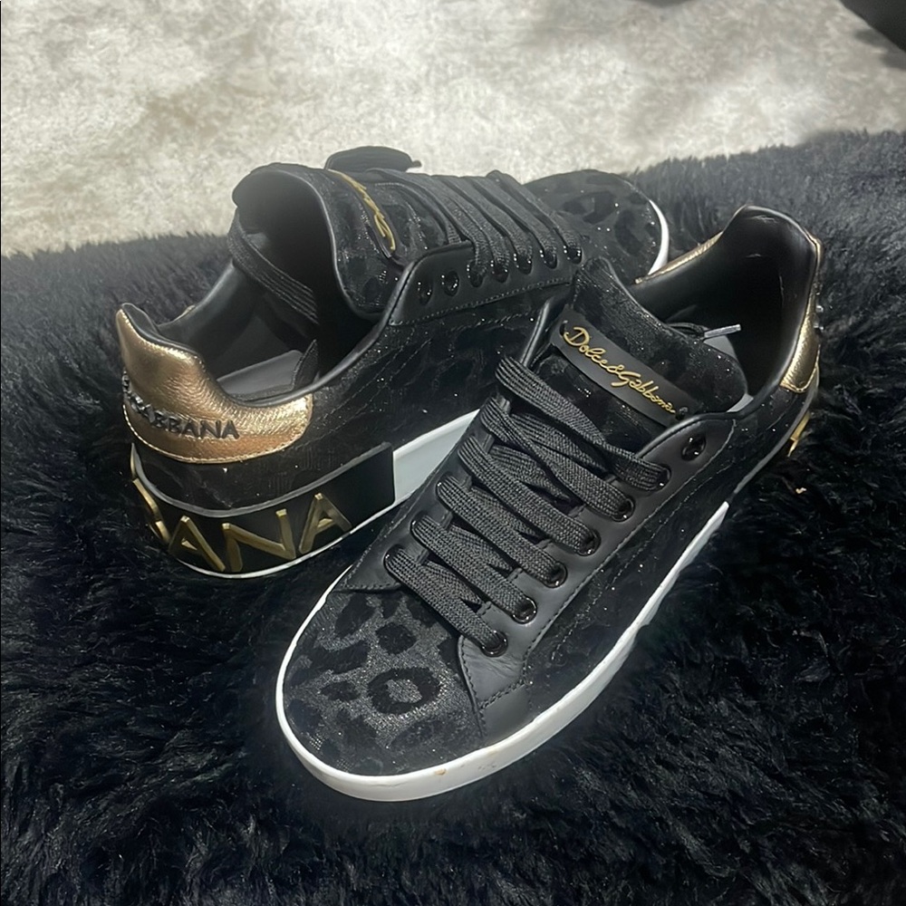 Dolce & Gabbana Men's Black and Gold Sneakers